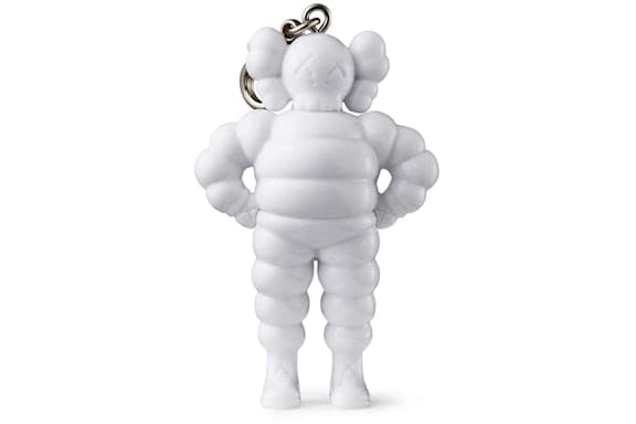 KAWS Chum Keychain White 50% - 1