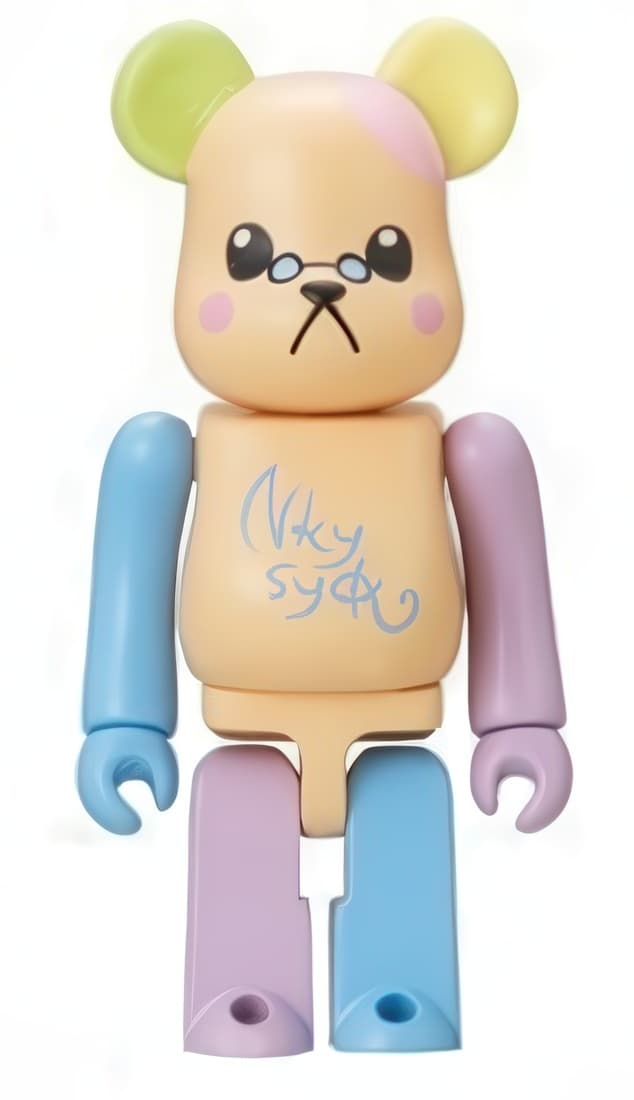 Bearbrick AKB48 Team A Nakaya Sayaka 7-Eleven Unbreakable Keychain 100% - 1
