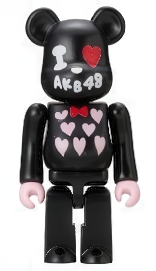 Bearbrick AKB48 Team B Kashiwagi Yuki 7-Eleven Unbreakable Keychain 100% - 1